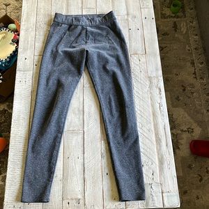 Abercrombie & Fitch grey legging in Small